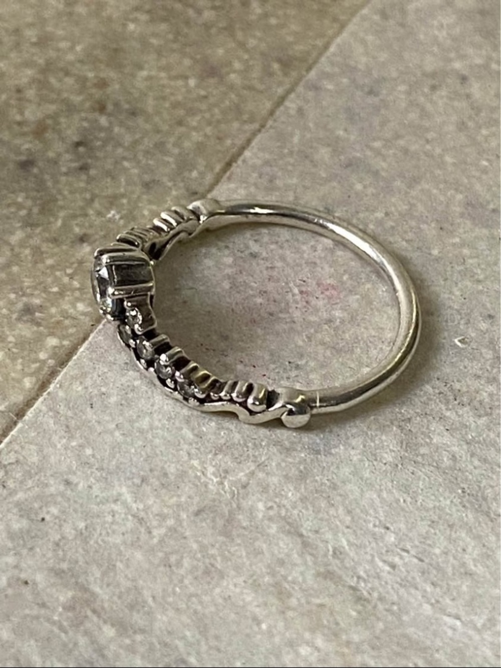 Pandora Fairytale Tiara Ring 925 Sterling Silver size 7 - Picture 3 of 4